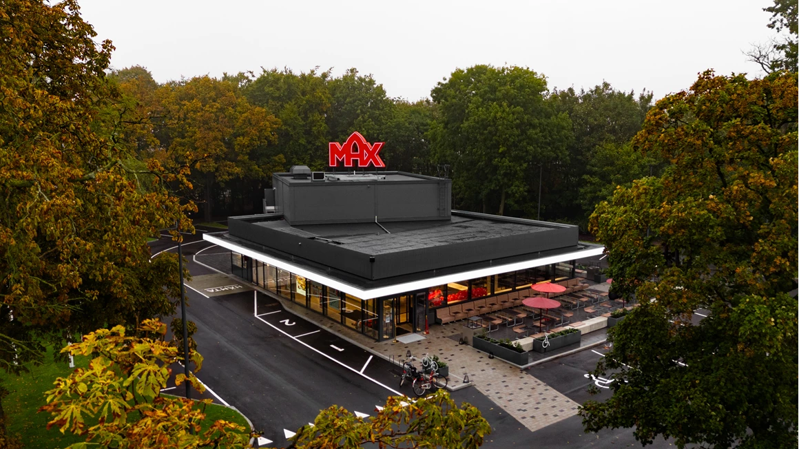 MAX Midhem