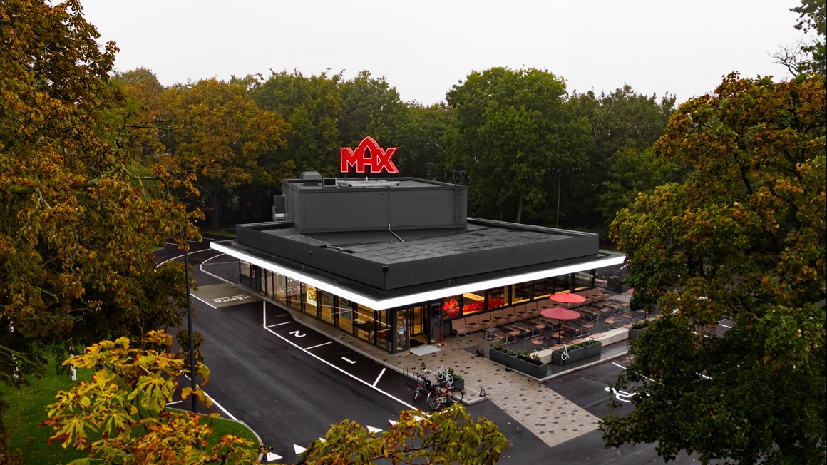 MAX Midhem